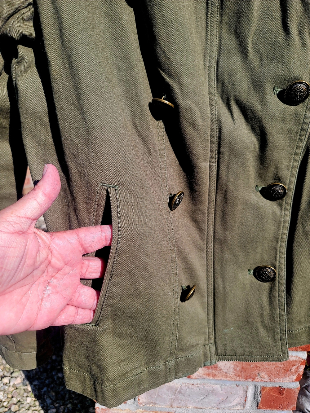 Women’s Military-Inspired Double-Breasted Utility Jacket — Olive - Picture 3 of 12